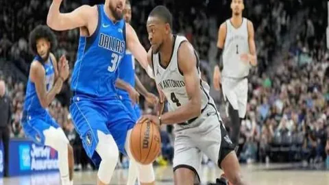 泰山队中超第8轮2-0胜广州城，克雷桑进球郑铮任意球助威