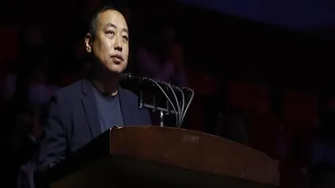 羅馬諾宣布：莫斯卡多以2200萬歐元加盟巴黎，科林蒂安短期租借！